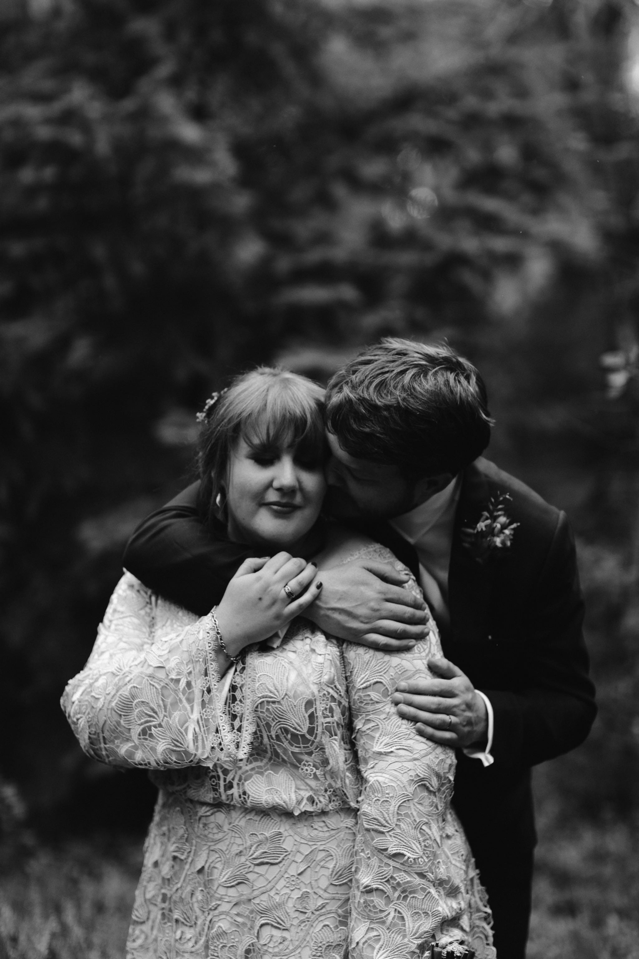 boho forest wedding 112