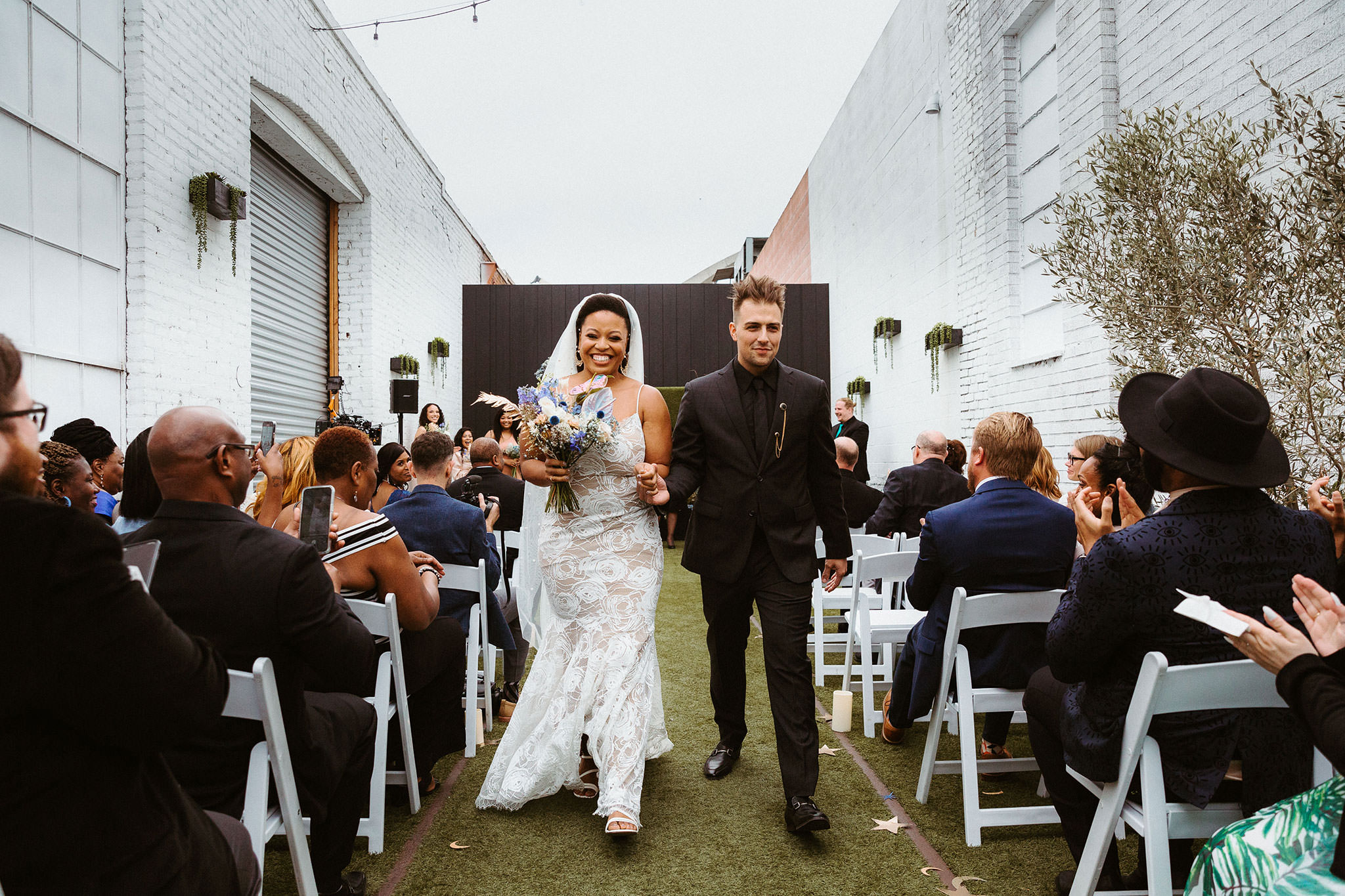 east angel dtla wedding ceremony