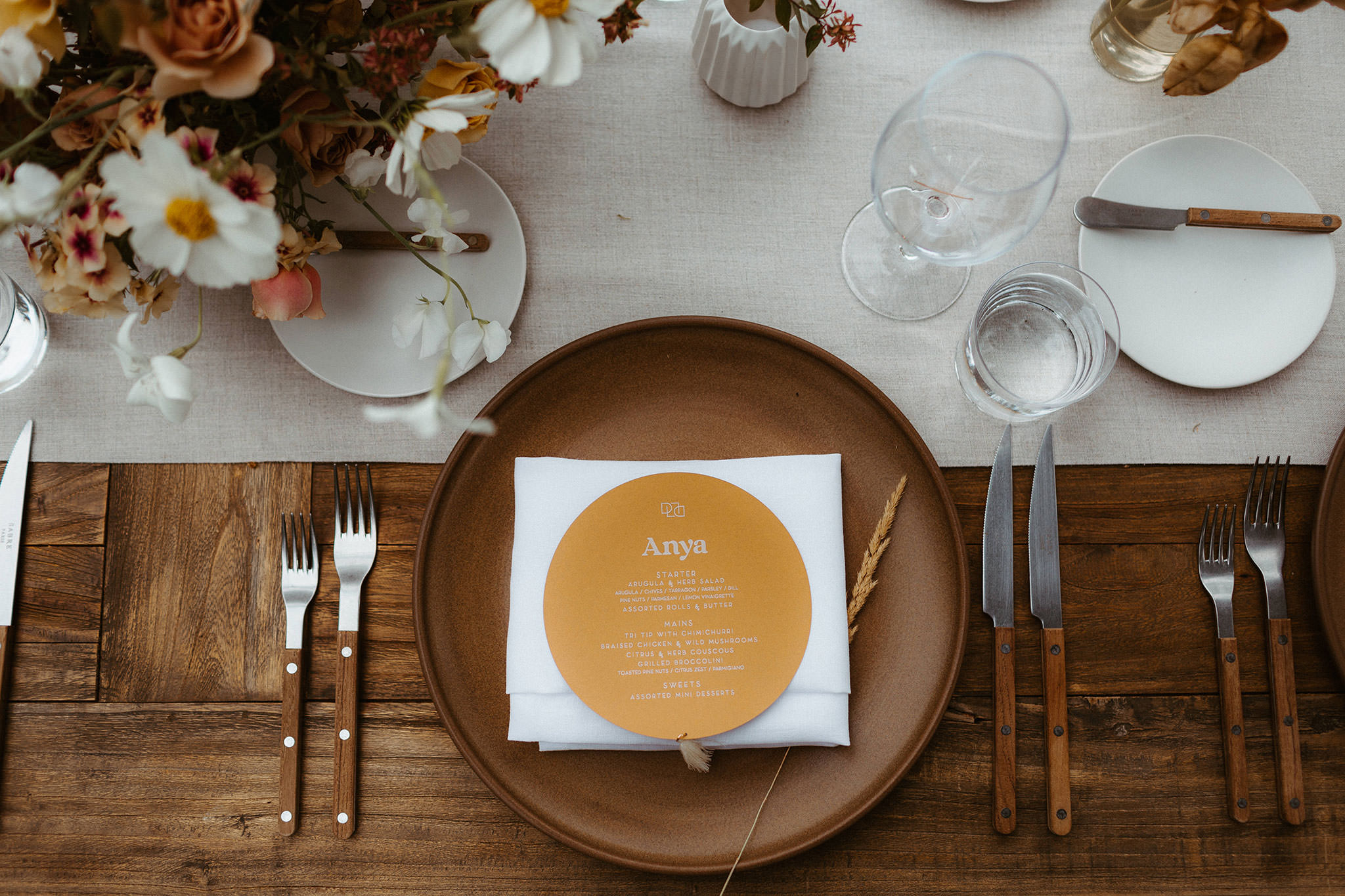 WHITE WOLF TAHOE WEDDING 23 white wolf tahoe wedding table details
