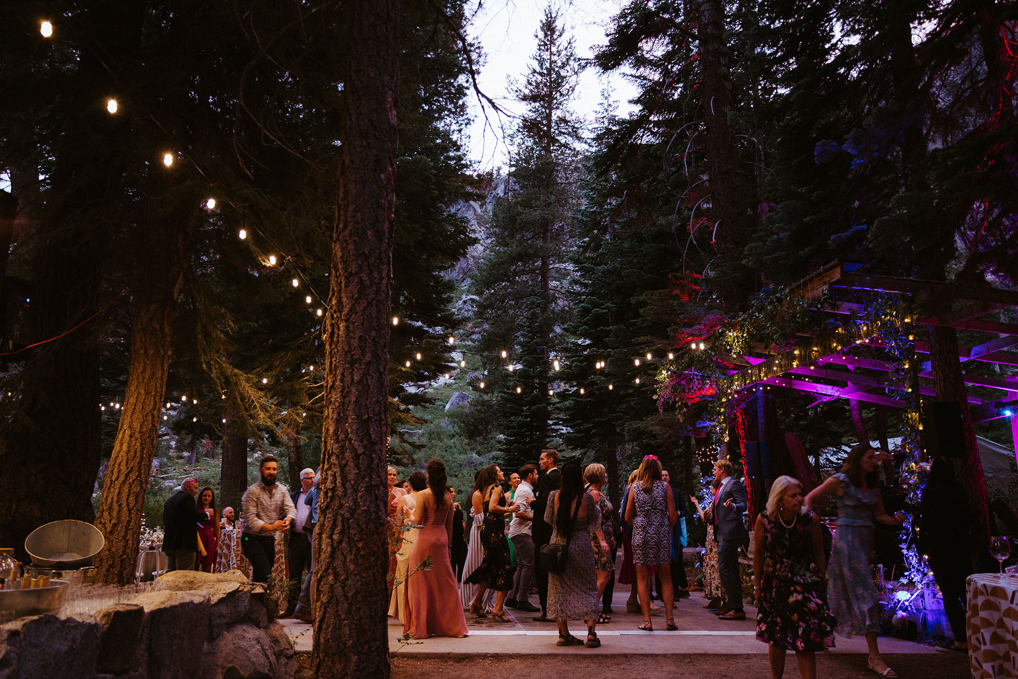 WHITE WOLF TAHOE WEDDING 28 white wolf tahoe wedding dance party