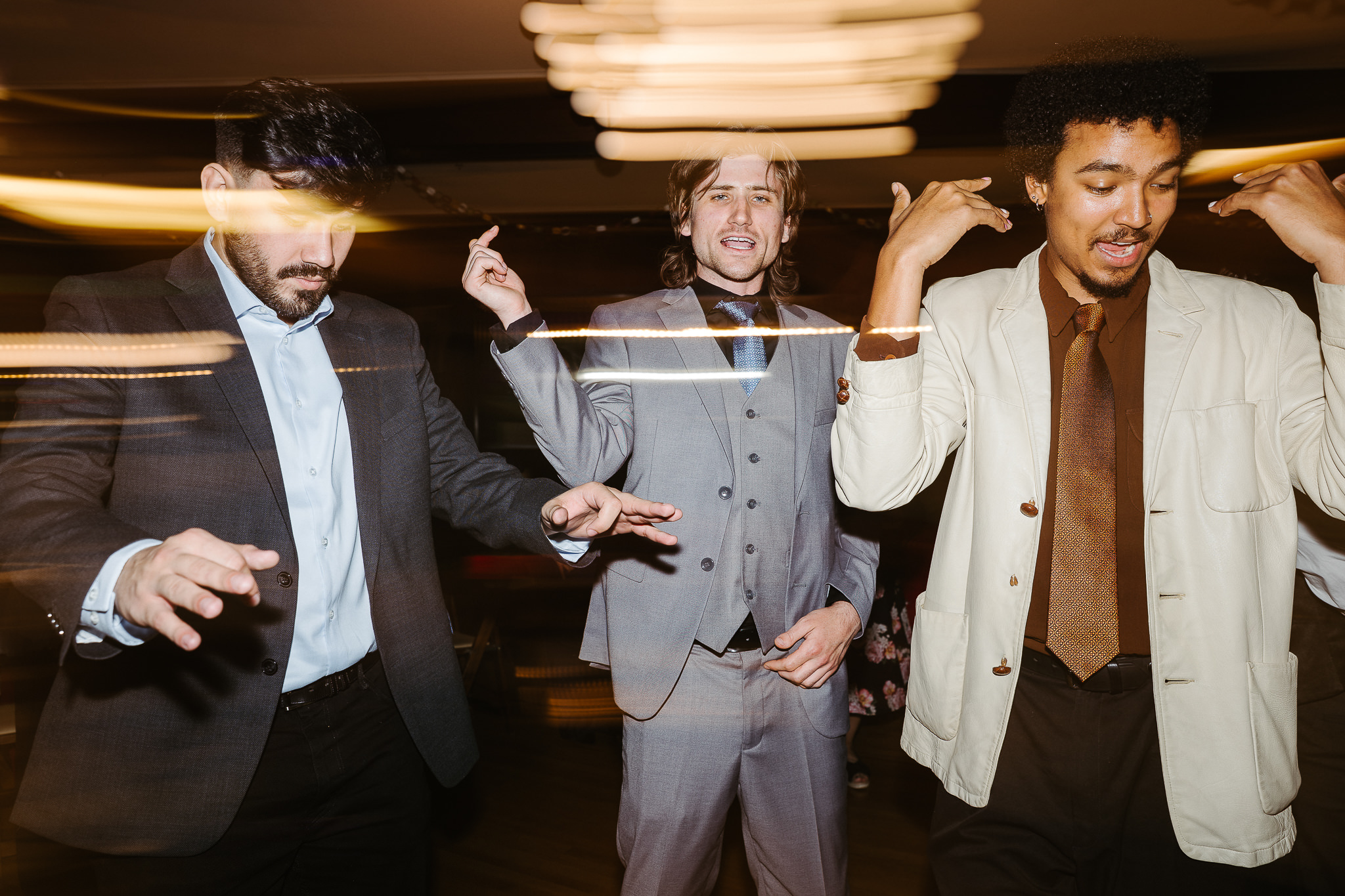 villa chanticleer healdsburg wedding photographer dance floor photos
