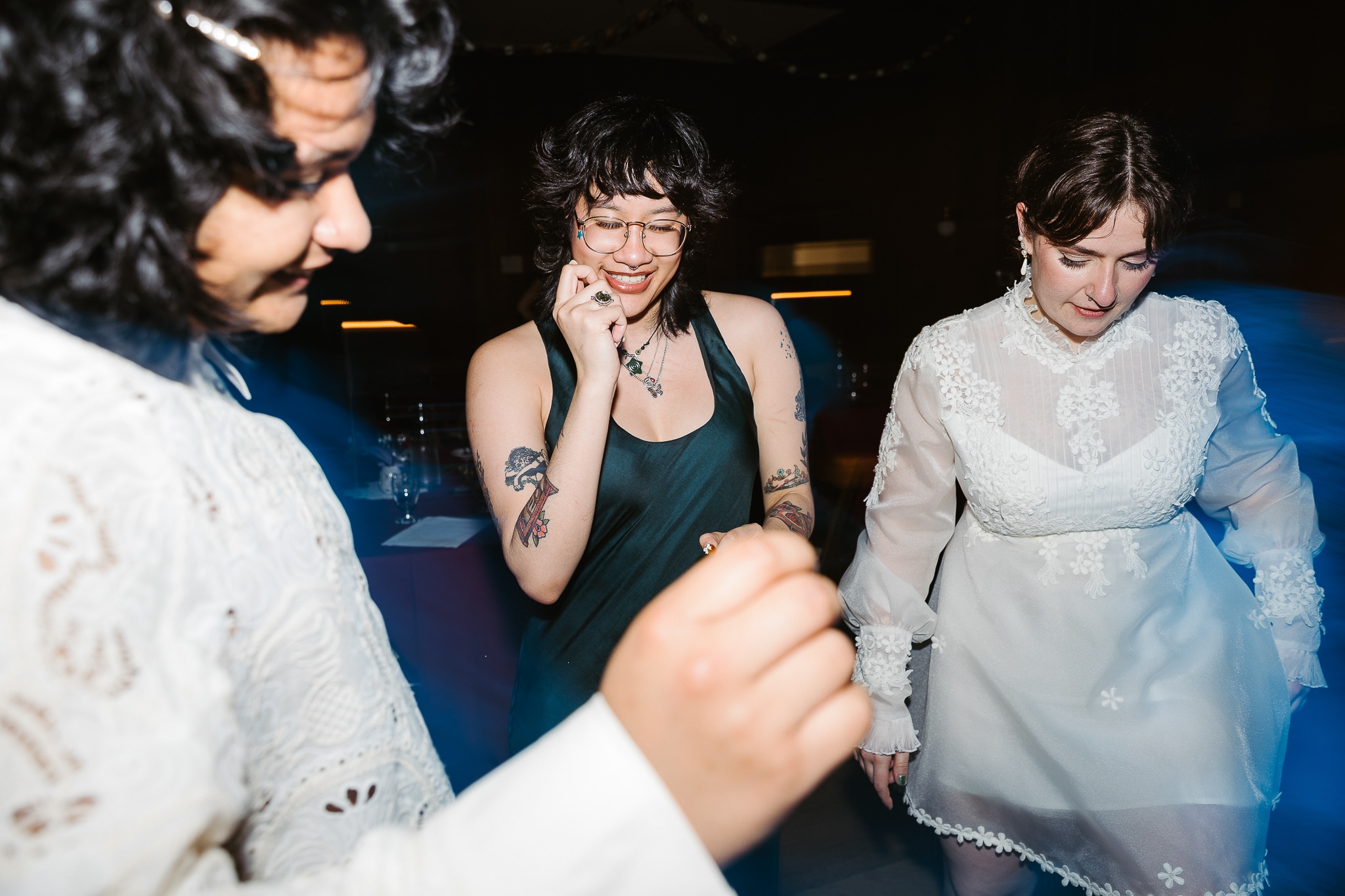 villa chanticleer healdsburg wedding photographer dance floor photos
