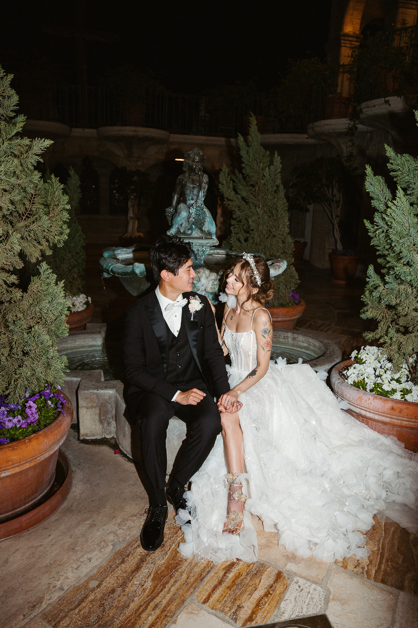 little saint wedding flash photography
